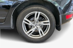 Musta Volvo XC60 2012 kuva 11.