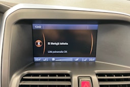 Musta Volvo XC60 2012 kuva 18.