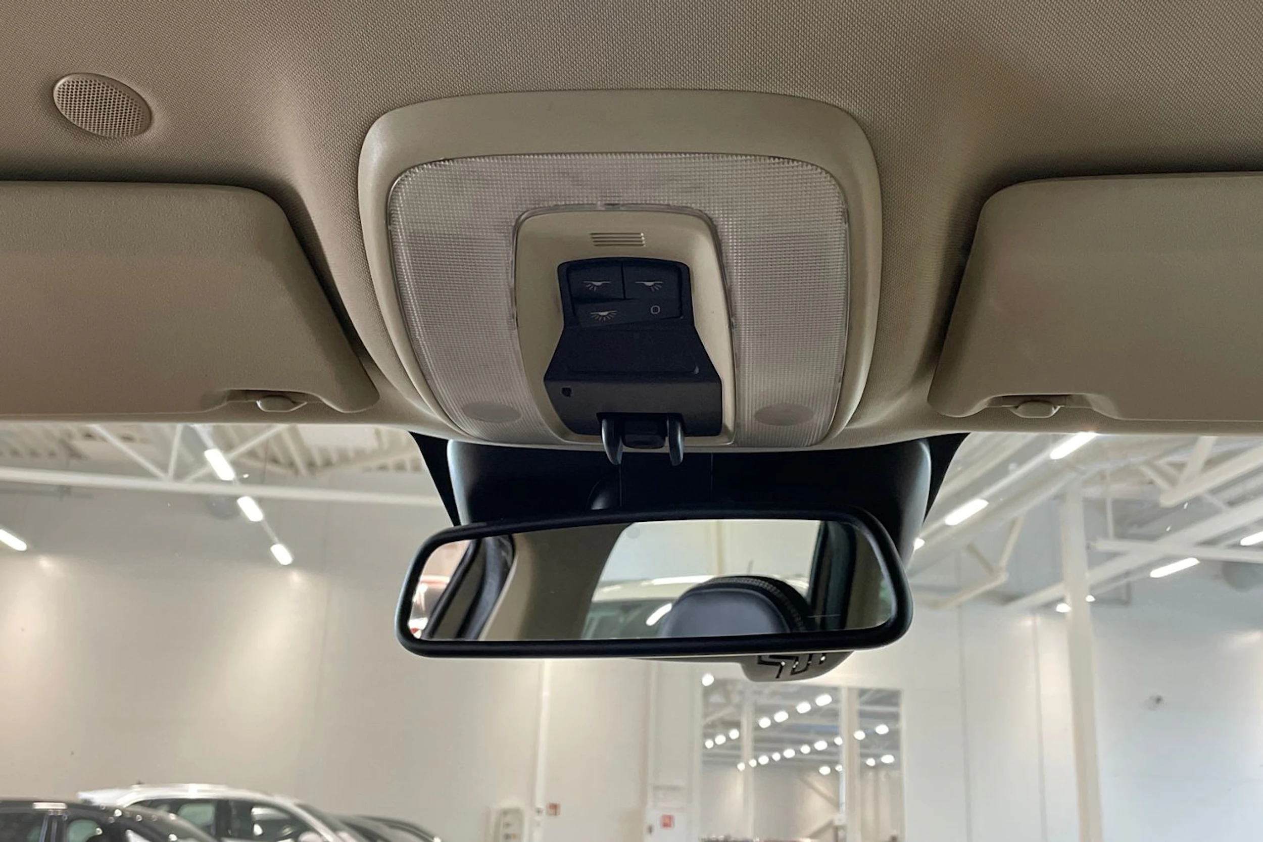 ruskea (beige) Volvo XC60 2012 kuva 16.