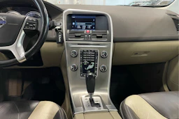 ruskea (beige) Volvo XC60 2012 kuva 17.
