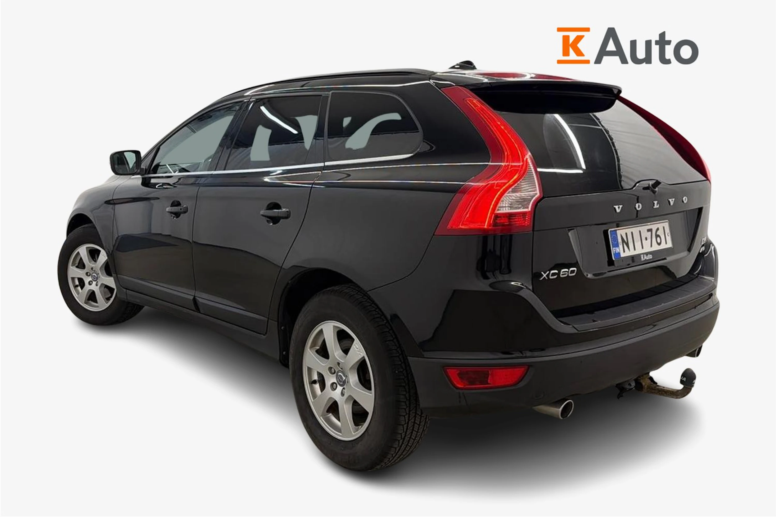 musta Volvo XC60 2012 kuva 2.
