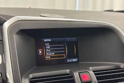 musta Volvo XC60 2012 kuva 23.