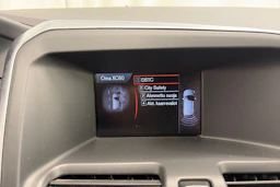 harmaa Volvo XC60 2012 kuva 16.