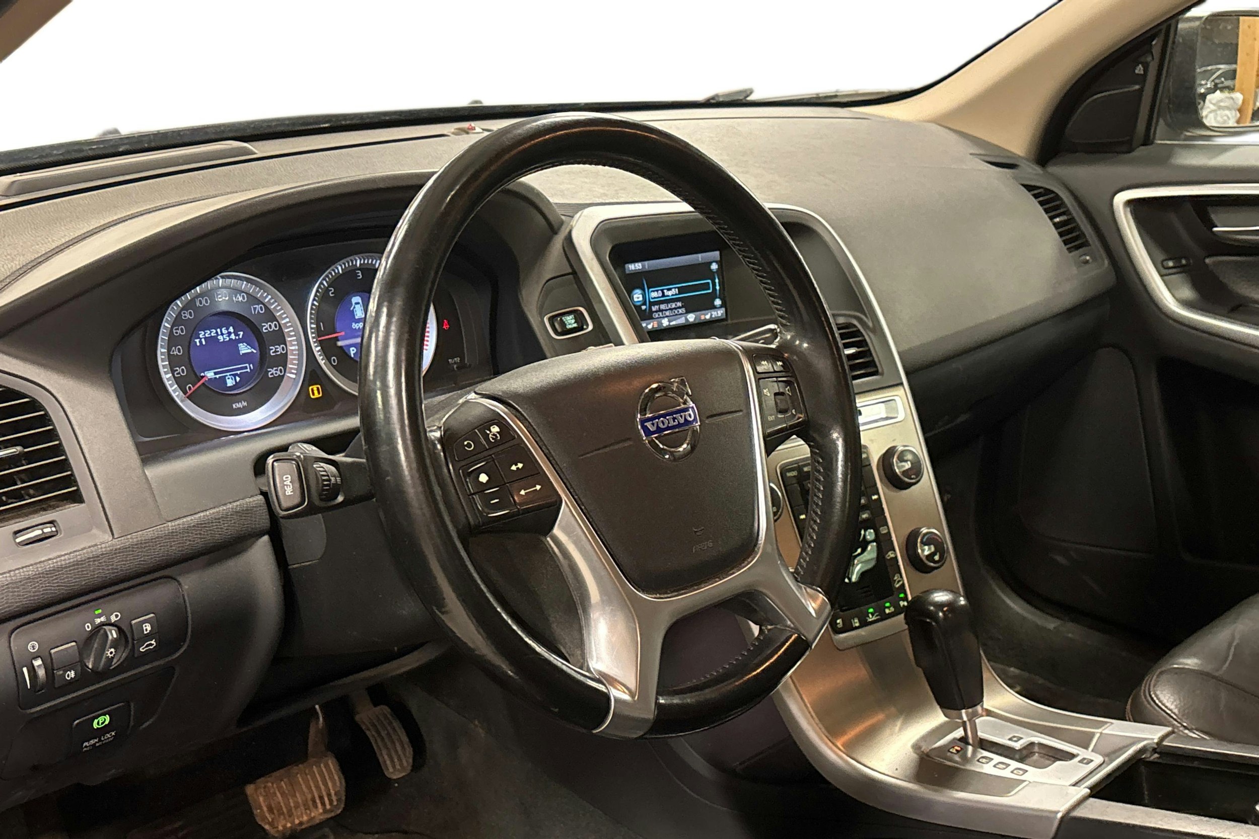 musta Volvo XC60 2012 kuva 3.