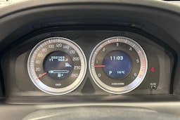 musta Volvo XC60 2012 kuva 16.