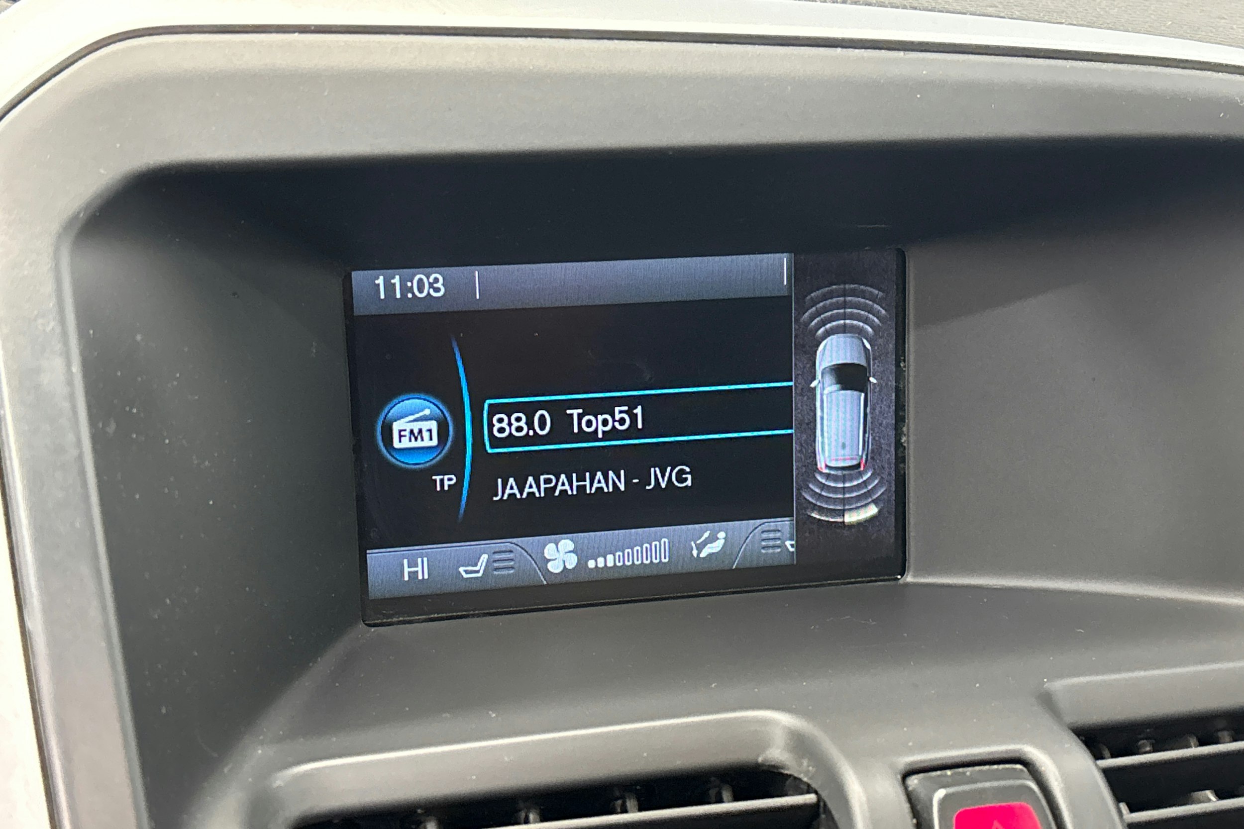 musta Volvo XC60 2012 kuva 17.