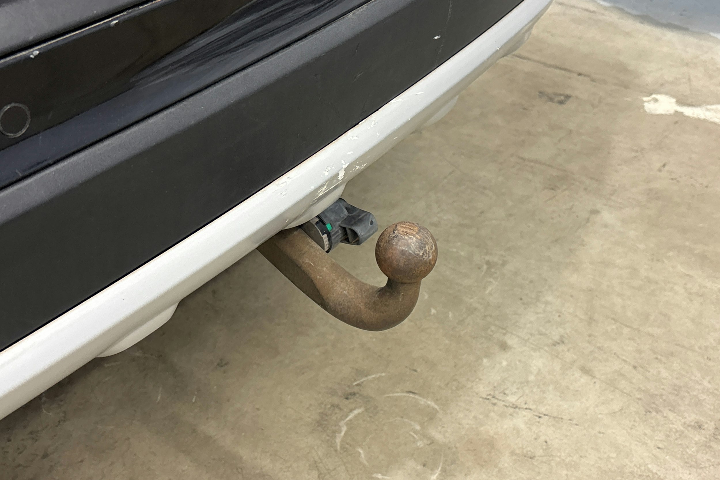 musta Volvo XC60 2012 kuva 27.