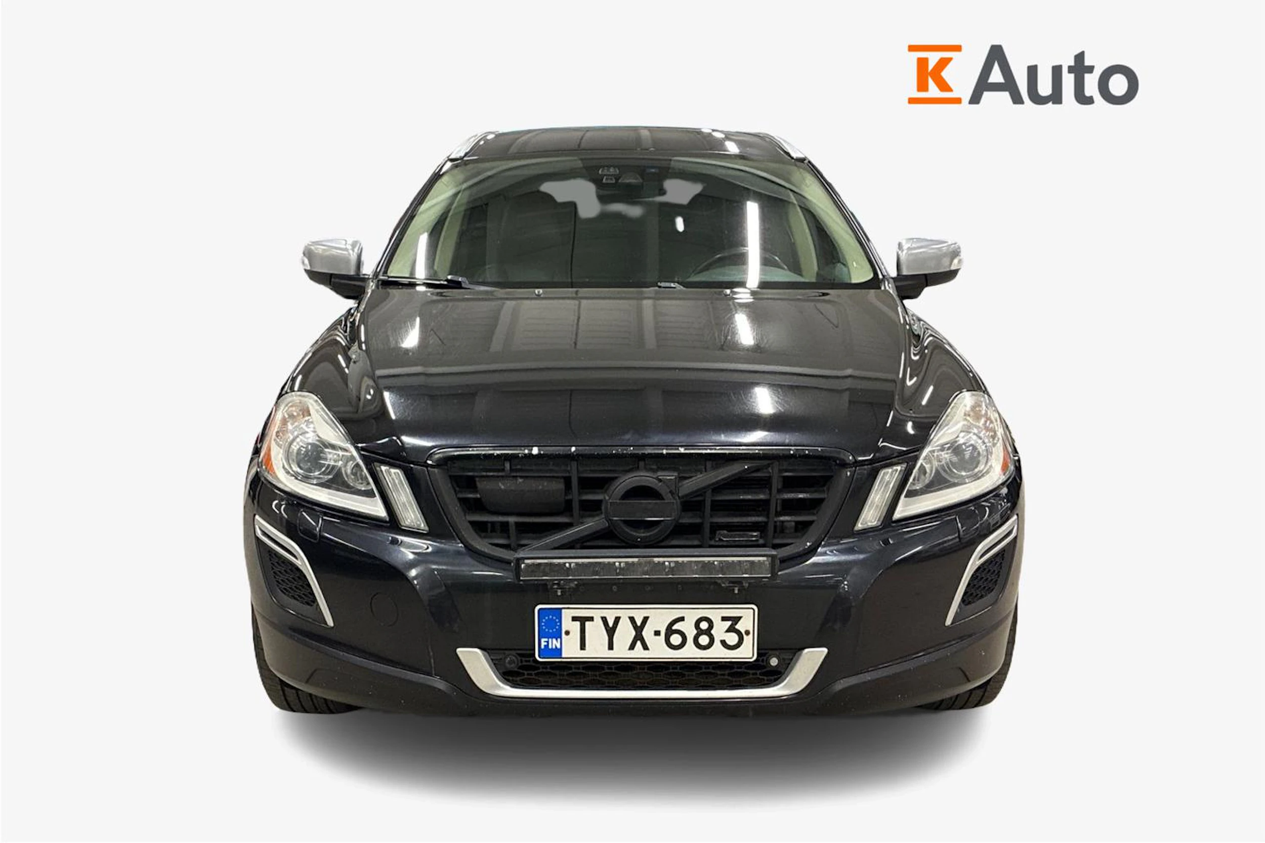 musta Volvo XC60 2012 kuva 4.