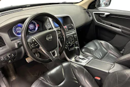 musta Volvo XC60 2012 kuva 6.