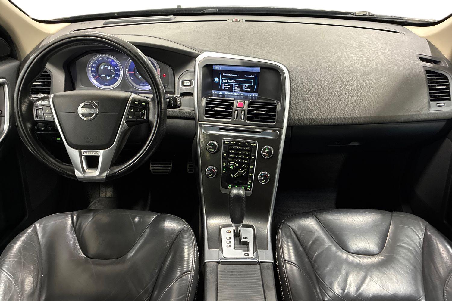 Volvo XC60 D3 AWD R-Design aut 2012, kuva 7/27