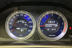 musta Volvo XC60 2012 kuva 12.