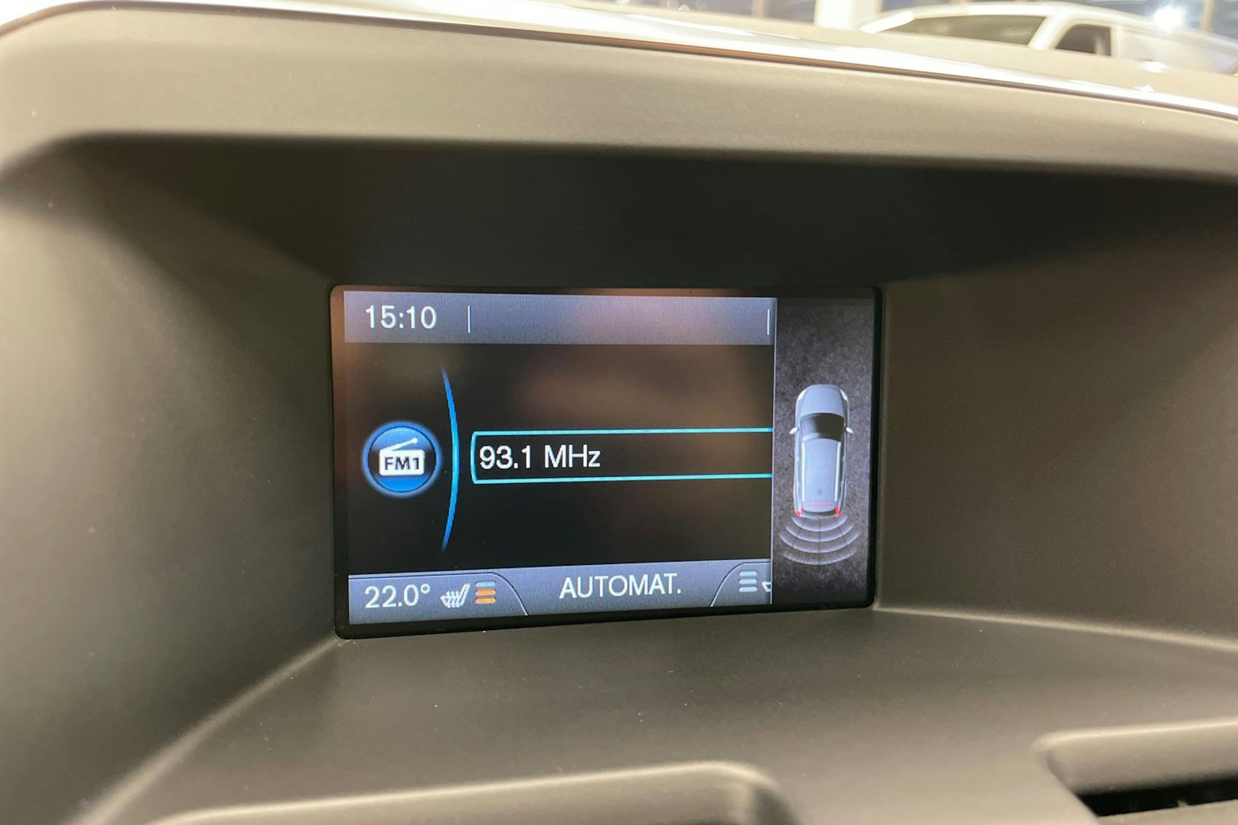 Harmaa Volvo XC60 2012 kuva 16.