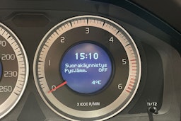 Harmaa Volvo XC60 2012 kuva 17.