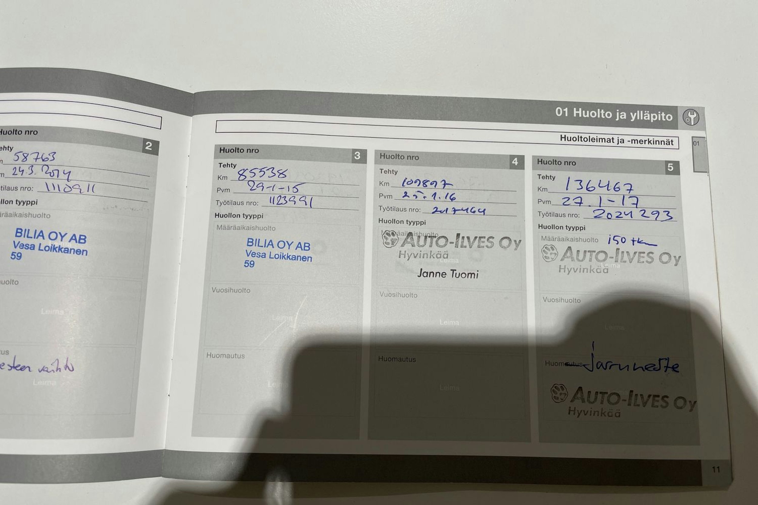 Harmaa Volvo XC60 2012 kuva 25.