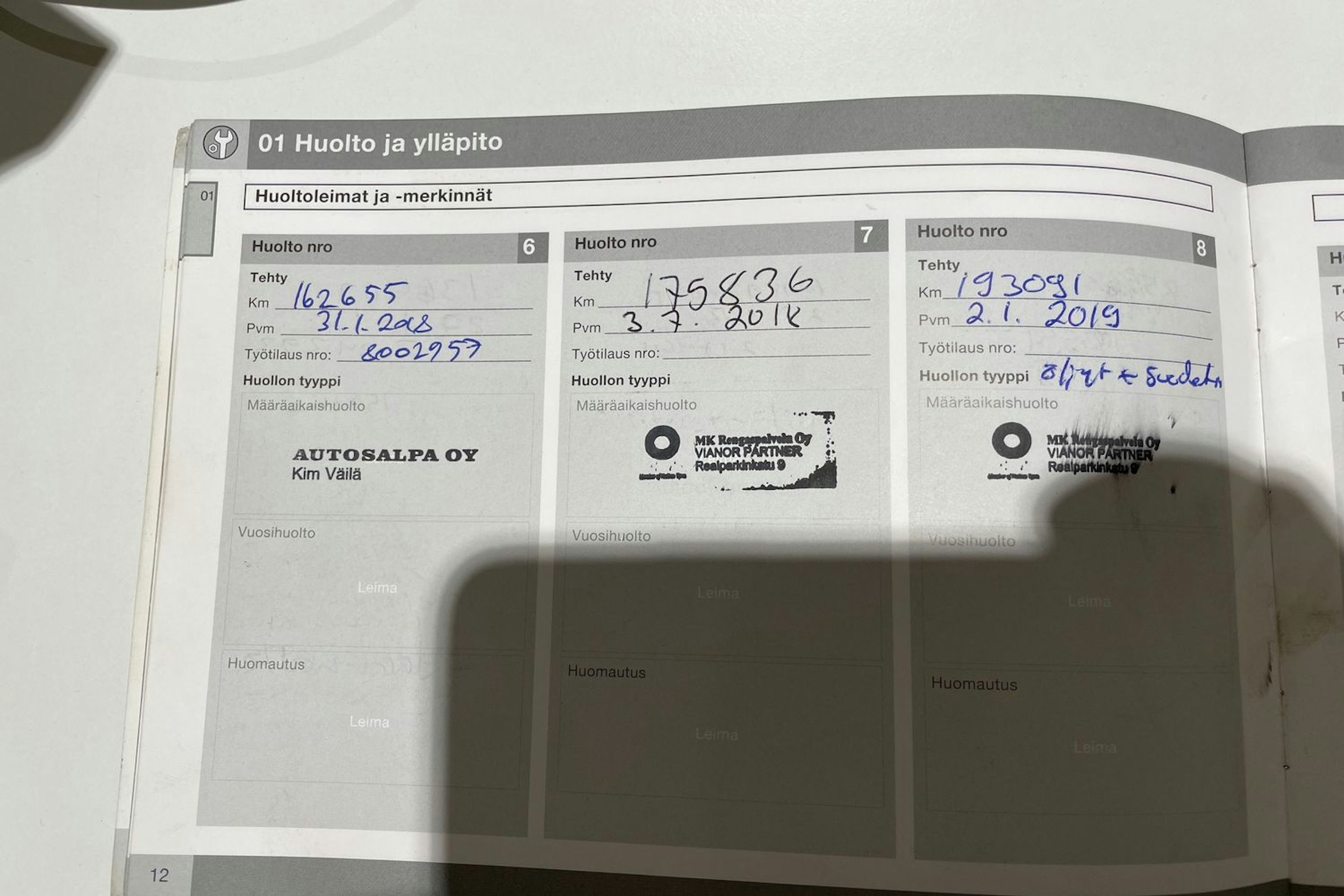 Harmaa Volvo XC60 2012 kuva 26.