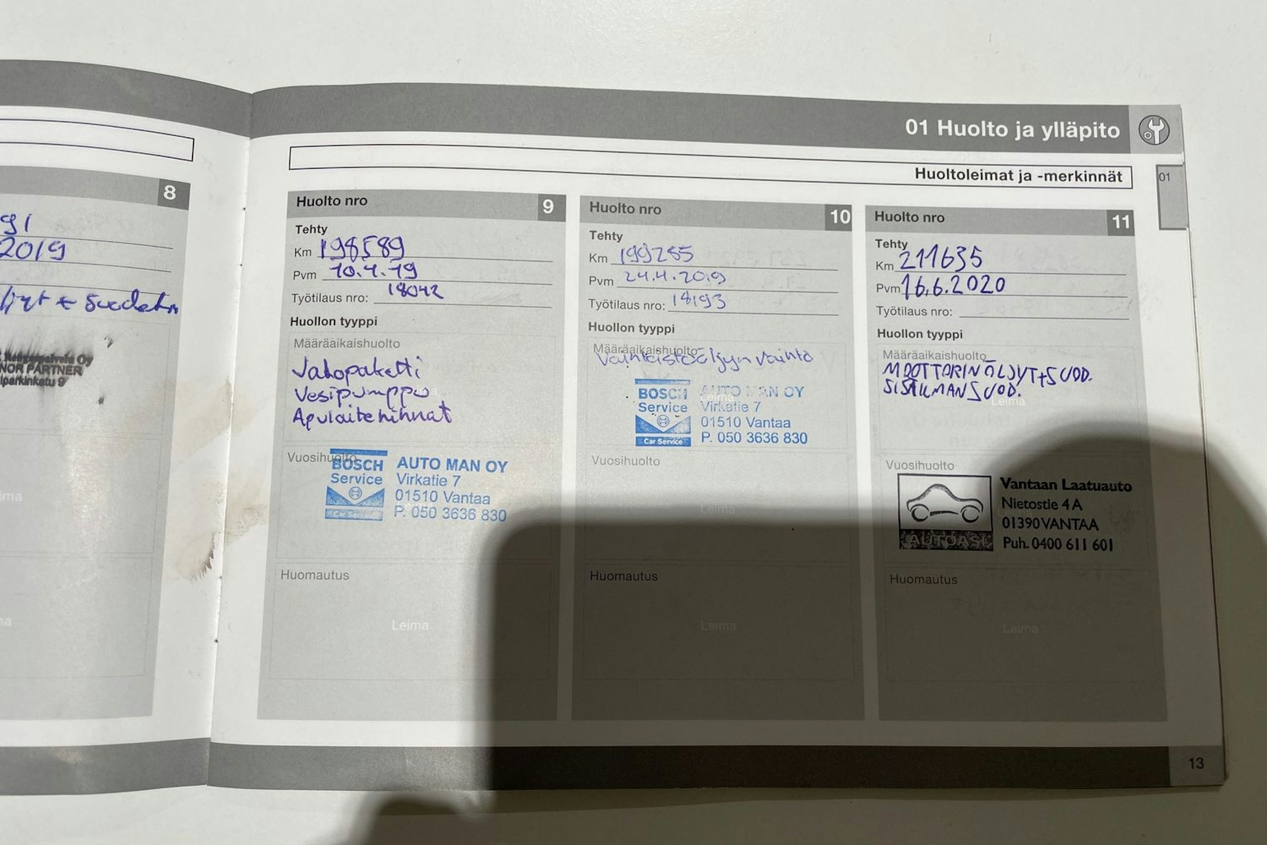 Harmaa Volvo XC60 2012 kuva 27.