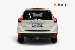Valkoinen Volvo XC60 2012 kuva 4.