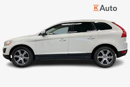 Valkoinen Volvo XC60 2012 kuva 7.