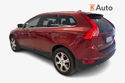 punainen Volvo XC60 2013 kuva 2.
