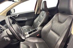 punainen Volvo XC60 2013 kuva 9.