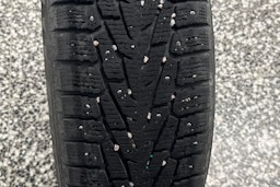 punainen Volvo XC60 2013 kuva 32.