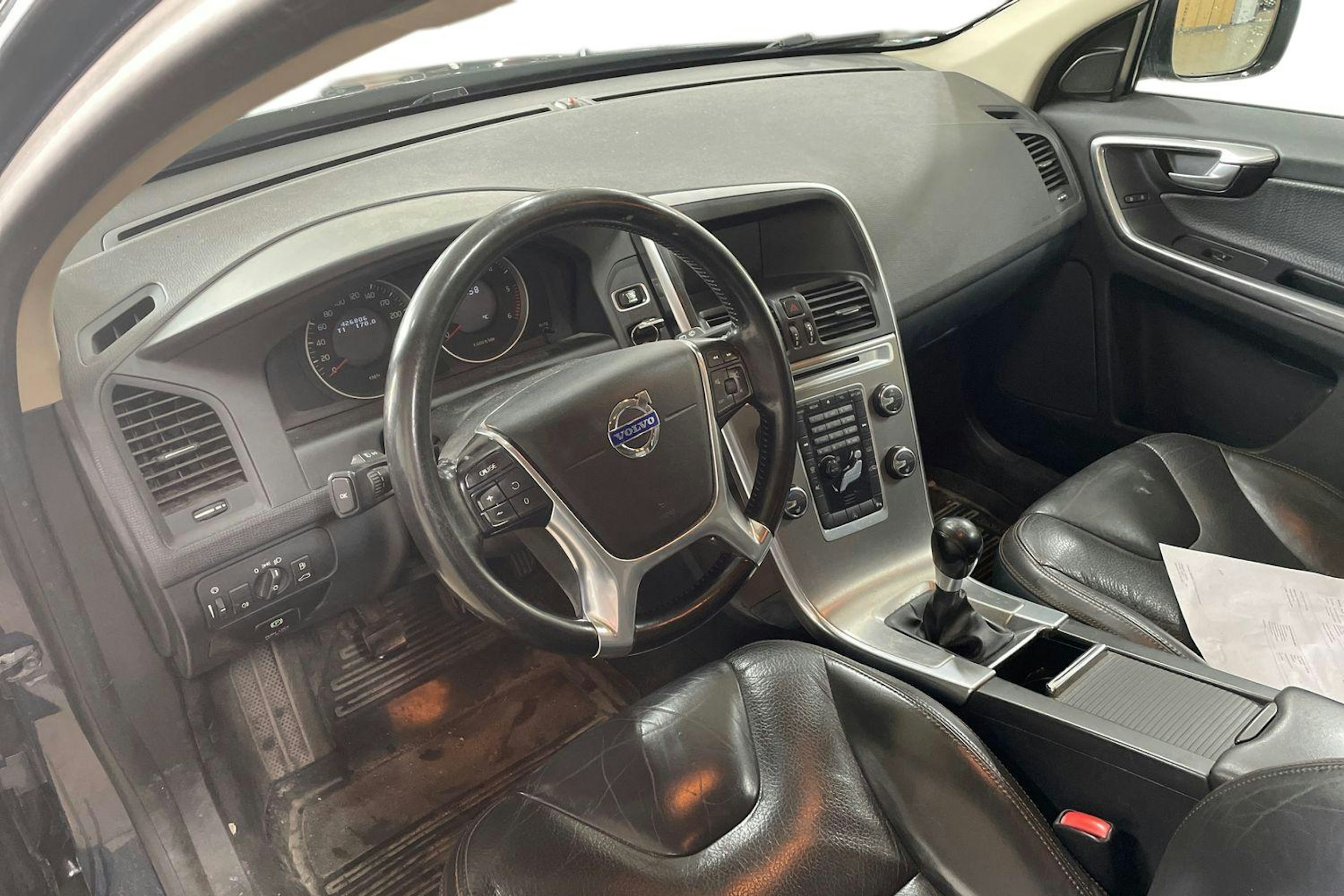 Sininen Volvo XC60 2013 kuva 3.