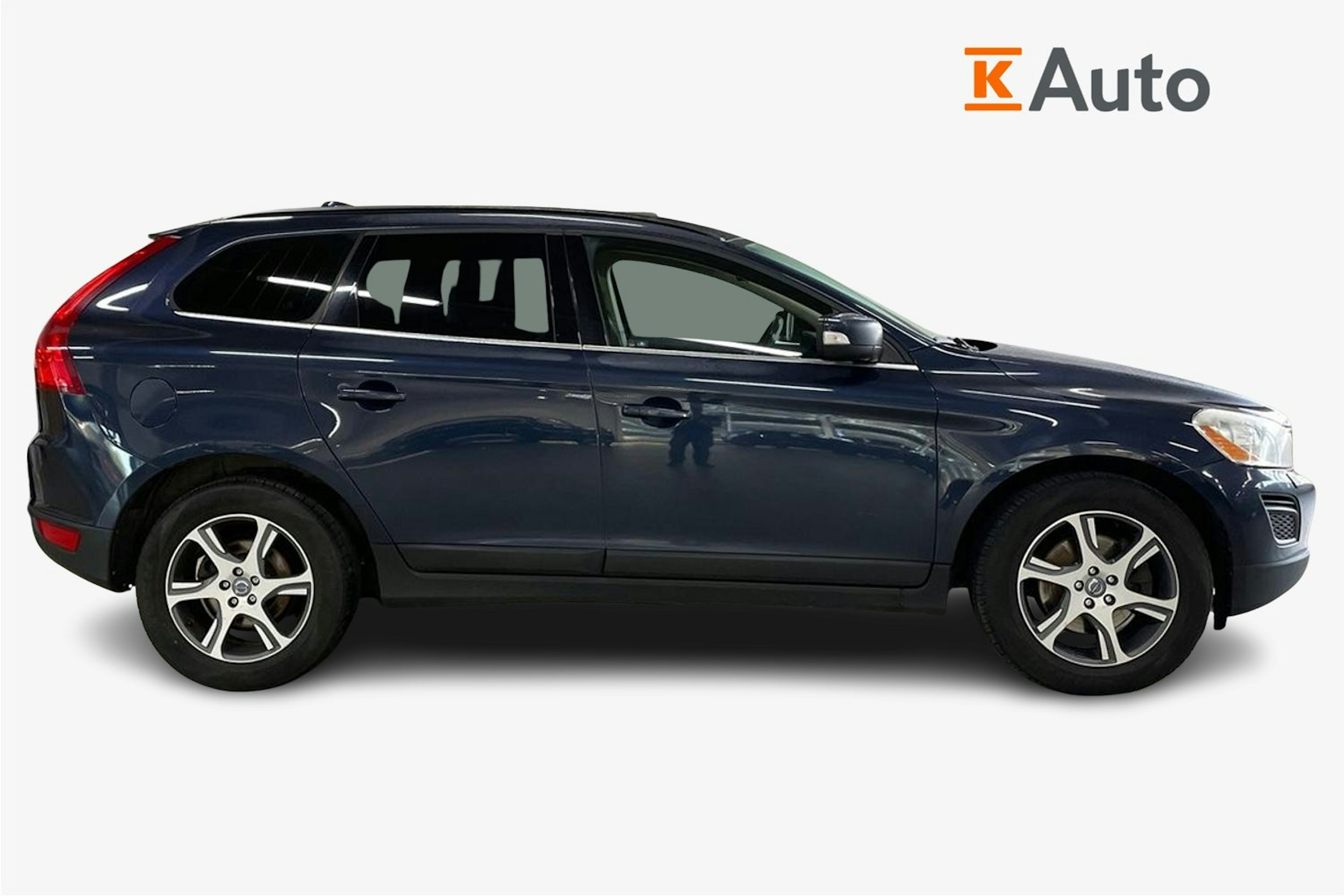 Sininen Volvo XC60 2013 kuva 6.