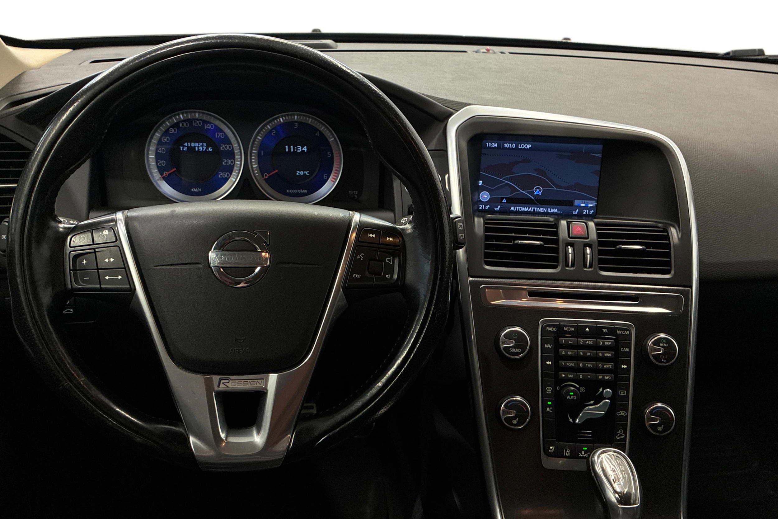 musta Volvo XC60 2013 kuva 8.