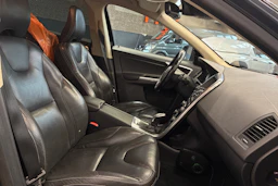 musta Volvo XC60 2013 kuva 10.