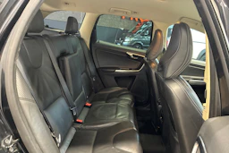 musta Volvo XC60 2013 kuva 24.