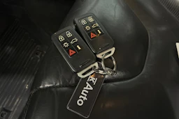 musta Volvo XC60 2013 kuva 30.