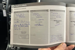 musta Volvo XC60 2013 kuva 41.
