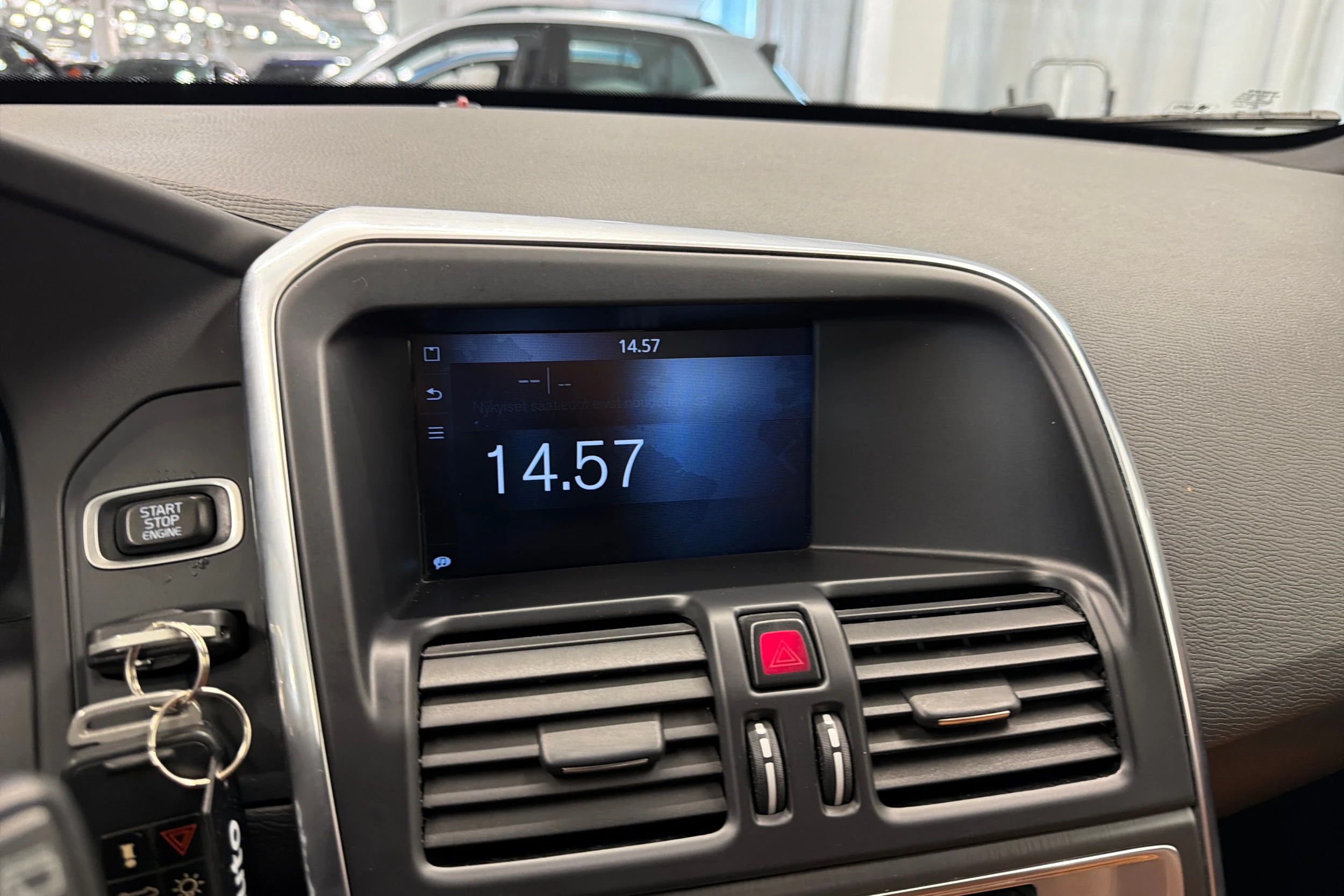 ruskea (beige) Volvo XC60 2014 kuva 25.