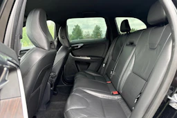 musta Volvo XC60 2013 kuva 4.
