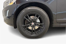 musta Volvo XC60 2013 kuva 12.