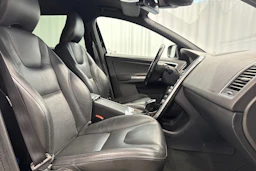 musta Volvo XC60 2013 kuva 15.