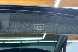 musta Volvo XC60 2013 kuva 18.