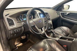 valkoinen Volvo XC60 2013 kuva 7.