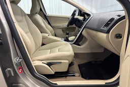 ruskea (beige) Volvo XC60 2014 kuva 13.