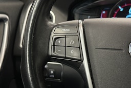 punainen Volvo XC60 2014 kuva 19.