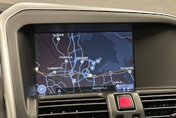 punainen Volvo XC60 2014 kuva 22.