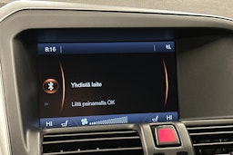 punainen Volvo XC60 2014 kuva 24.