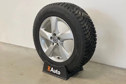 musta Volvo XC60 2015 kuva 13.