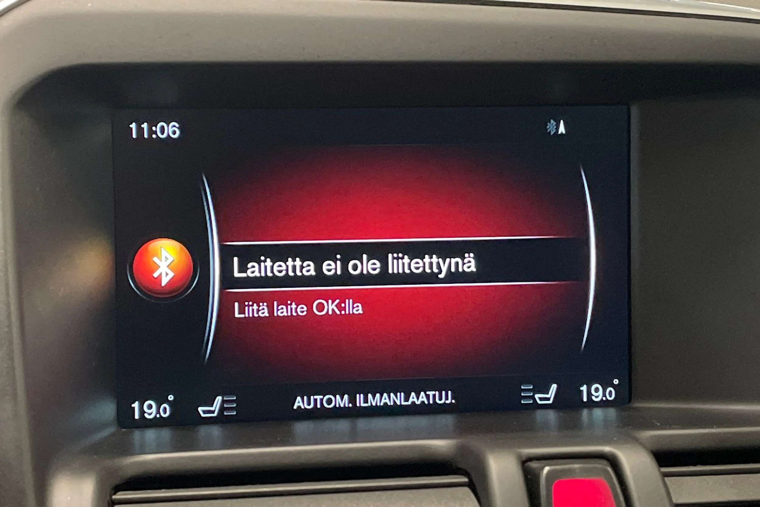musta Volvo XC60 2015 kuva 22.