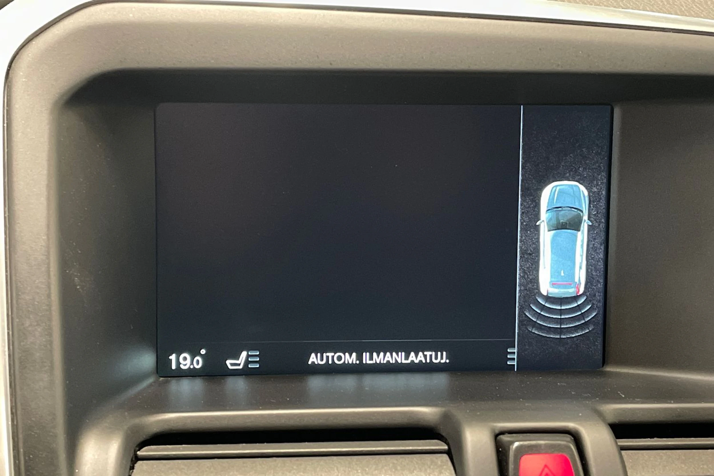musta Volvo XC60 2015 kuva 25.