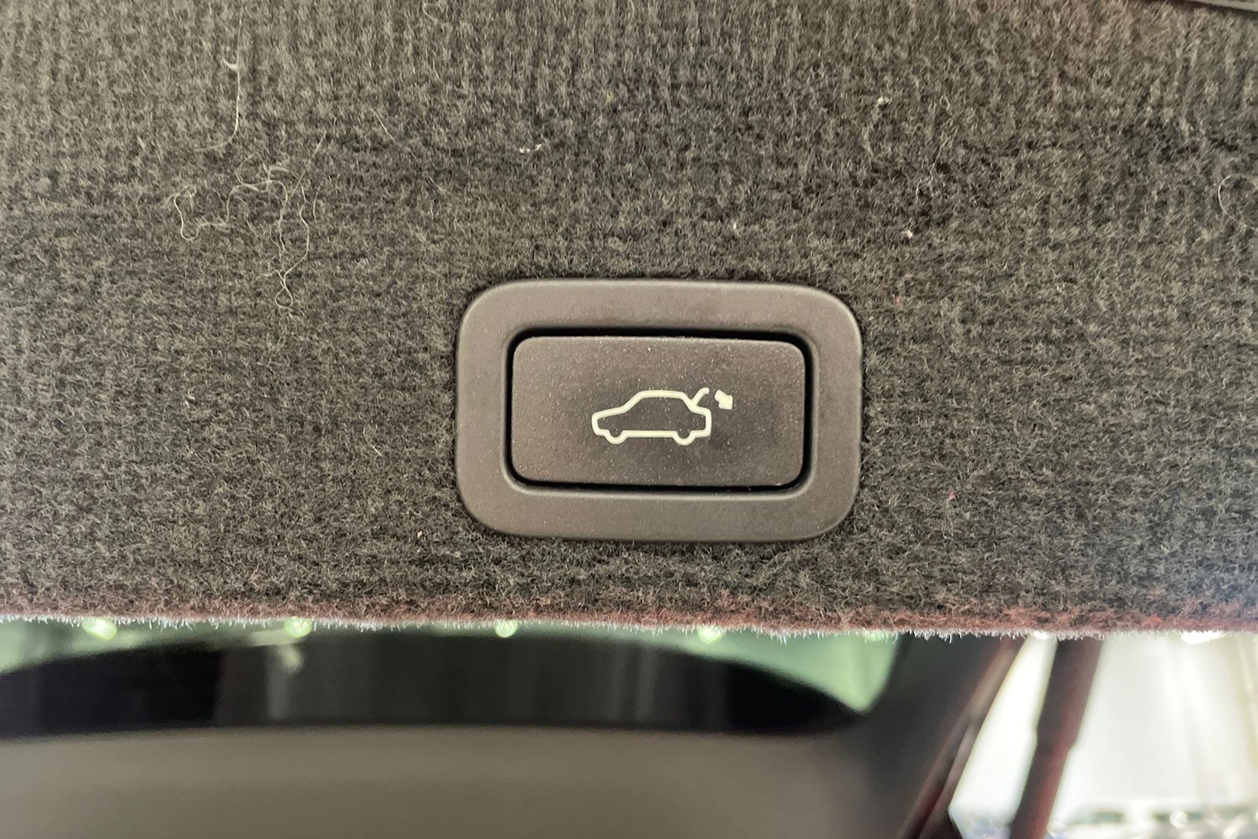 musta Volvo XC60 2015 kuva 30.