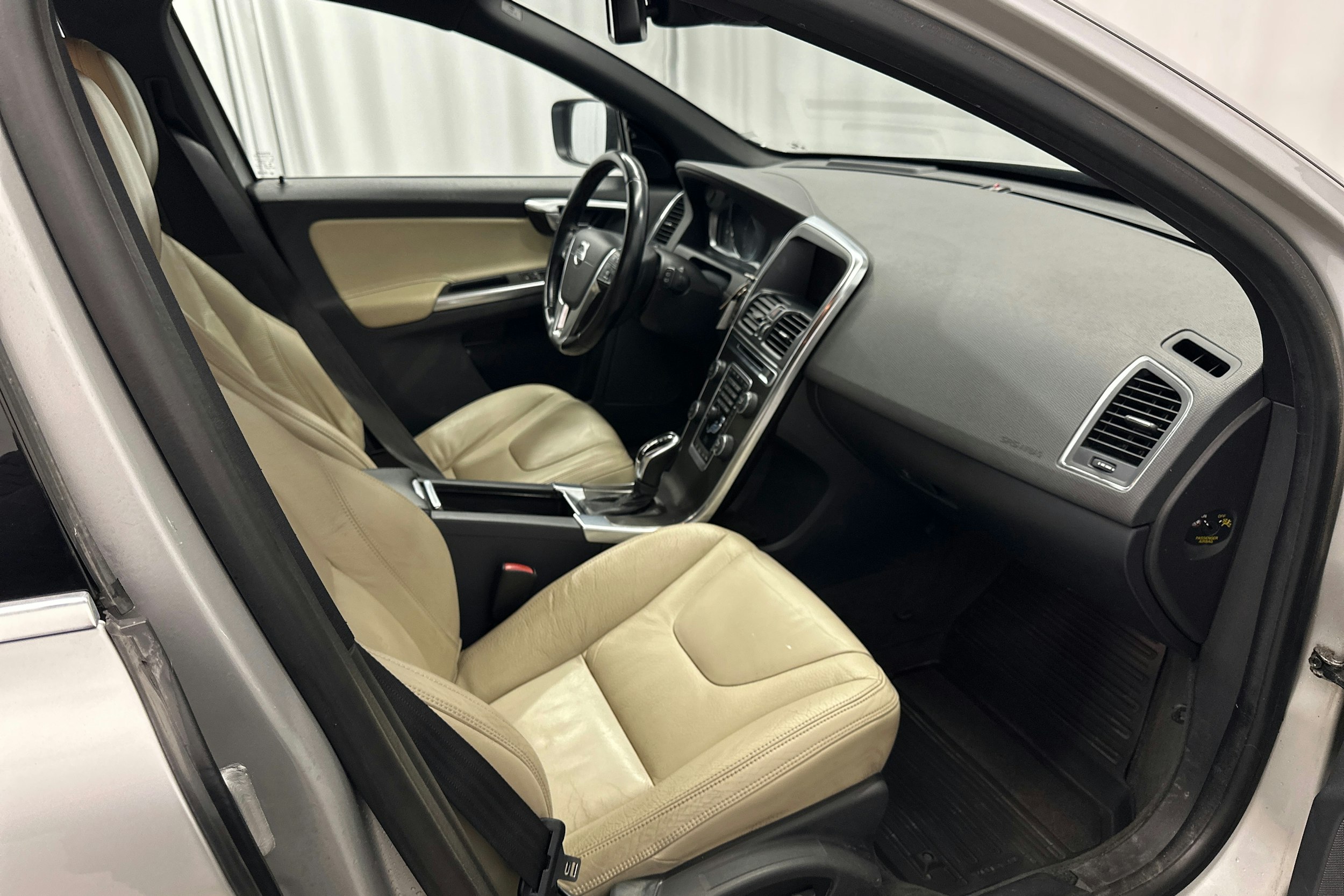 hopea Volvo XC60 2014 kuva 10.