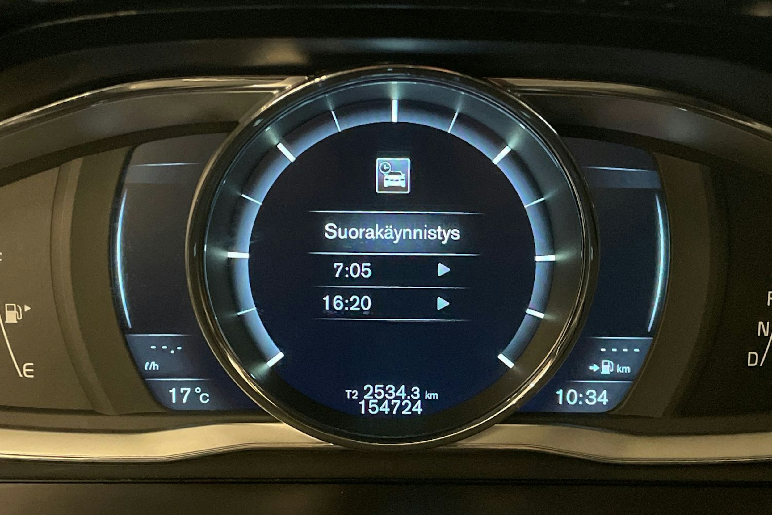 valkoinen Volvo XC60 2014 kuva 15.