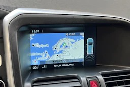 valkoinen Volvo XC60 2014 kuva 13.