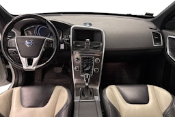 valkoinen Volvo XC60 2014 kuva 7.